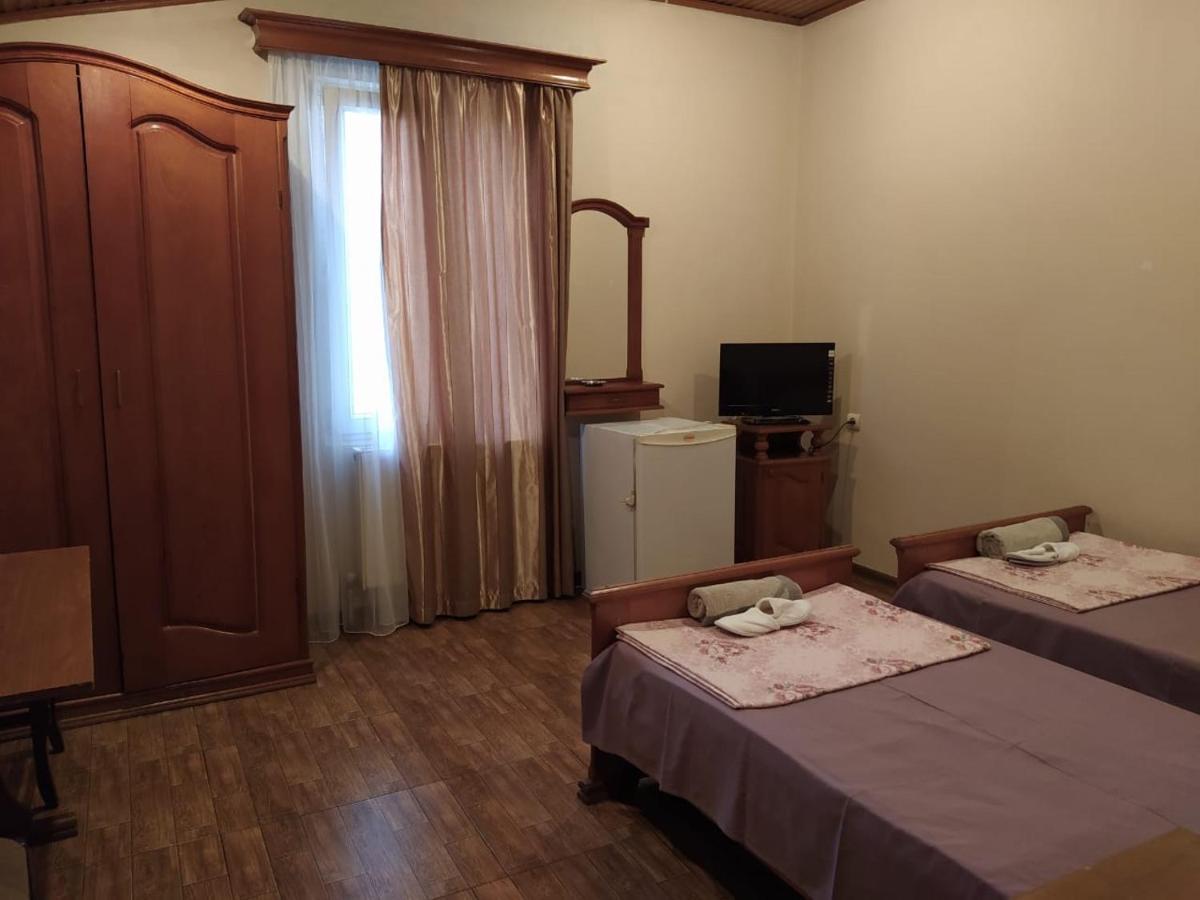 Hotel Ni&La บาทูมิ ภายนอก รูปภาพ